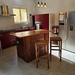 Honey House, Air Conditioning, Stove, Pets Ok Appartamento