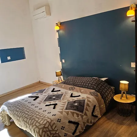 Honey House, Air Conditioning, Stove, Pets Ok Apartmán Fitou